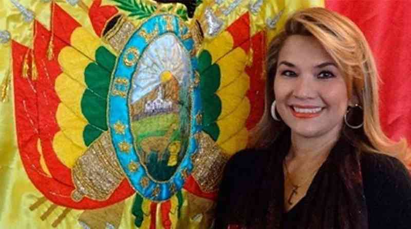 Jeanine Áñez asume la Presidencia de Bolivia 