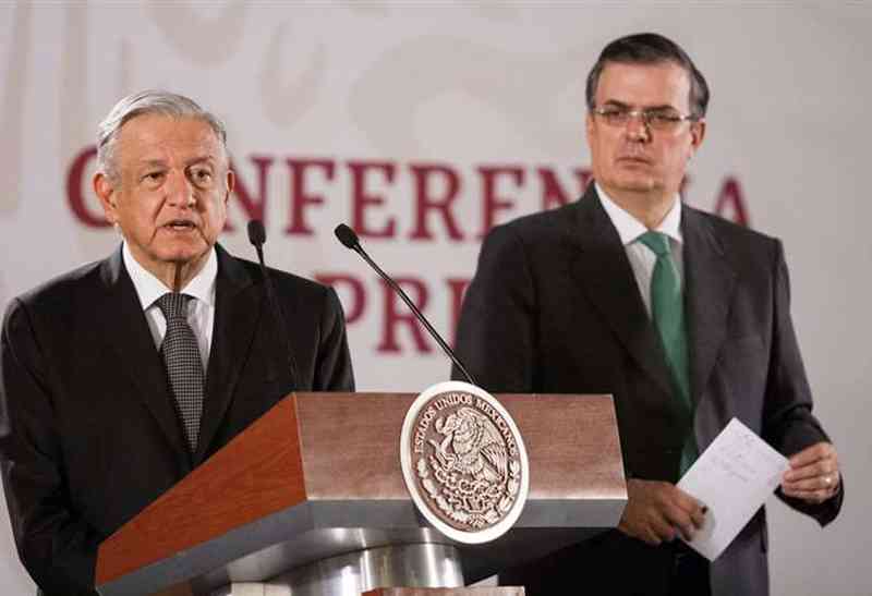 México cree que Evo no lleva ‘ni cartera’ y dice que relación con Bolivia dependerá de lo que pase 