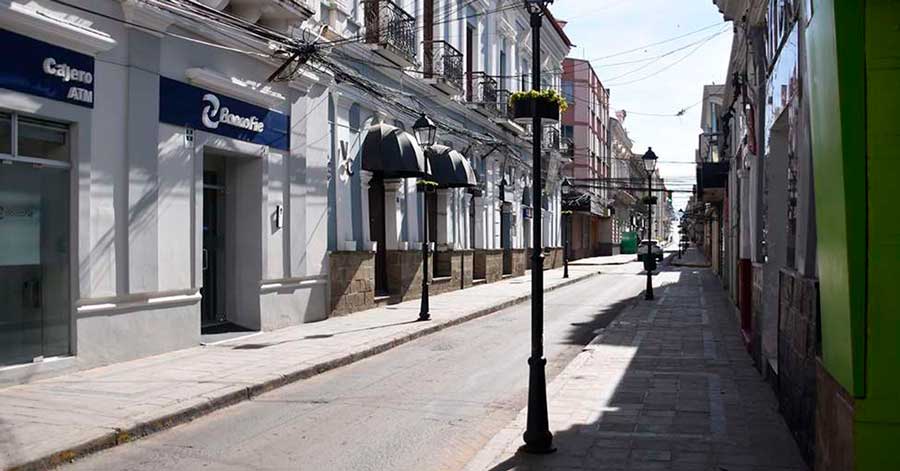 Médicos de Tarija sugieren a autoridades ampliar el horario de salida de la población